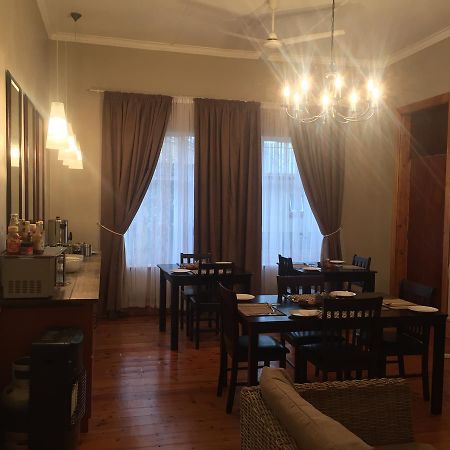 Tranquil House B&B @ 1 College Ave Куинстаун Экстерьер фото